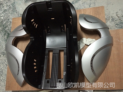 机器人玩具类