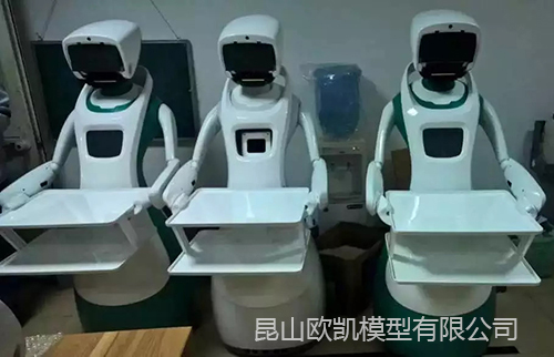 机器人玩具类
